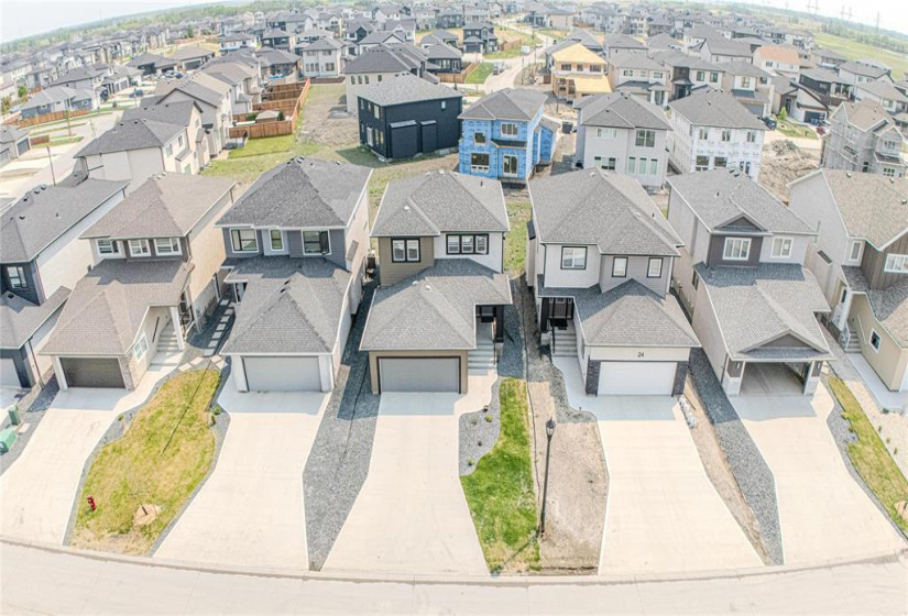 20 Fireweed, 4 Bedrooms Bedrooms, 13 Rooms Rooms,3 BathroomsBathrooms,Residential,For Sale,Fireweed