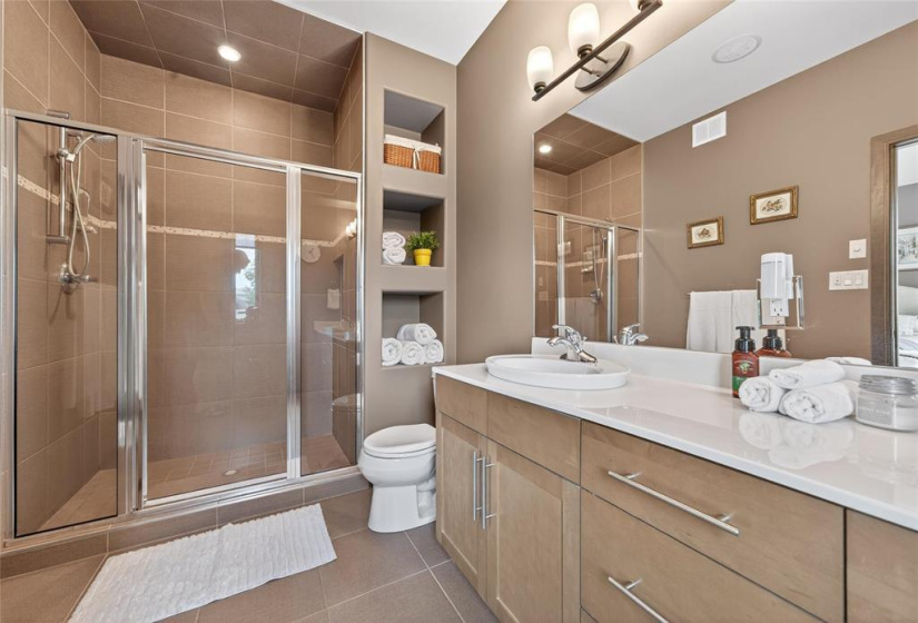 6 Magnolia, 4 Bedrooms Bedrooms, 16 Rooms Rooms,3 BathroomsBathrooms,Residential,For Sale,Magnolia