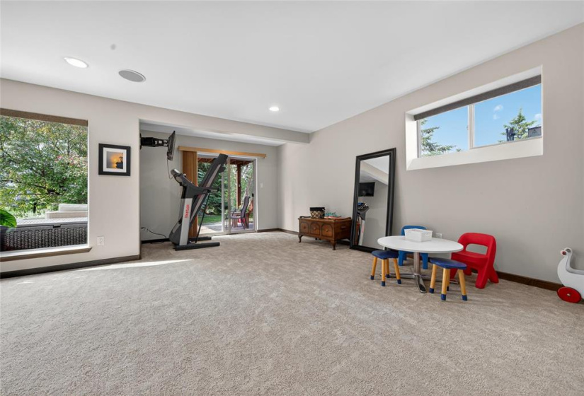 6 Magnolia, 4 Bedrooms Bedrooms, 16 Rooms Rooms,3 BathroomsBathrooms,Residential,For Sale,Magnolia