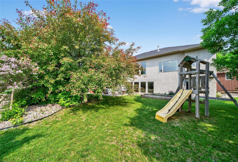 6 Magnolia, 4 Bedrooms Bedrooms, 16 Rooms Rooms,3 BathroomsBathrooms,Residential,For Sale,Magnolia
