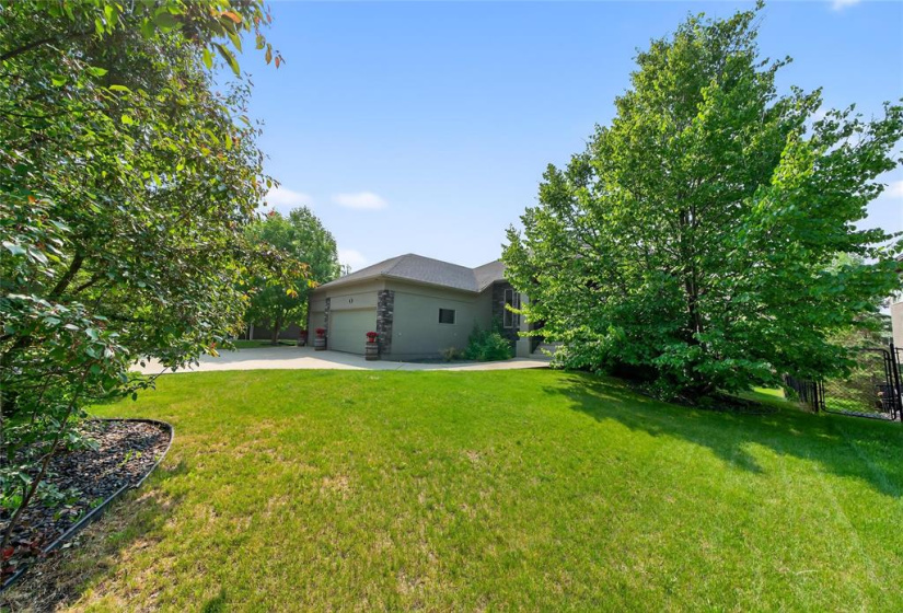 6 Magnolia, 4 Bedrooms Bedrooms, 16 Rooms Rooms,3 BathroomsBathrooms,Residential,For Sale,Magnolia