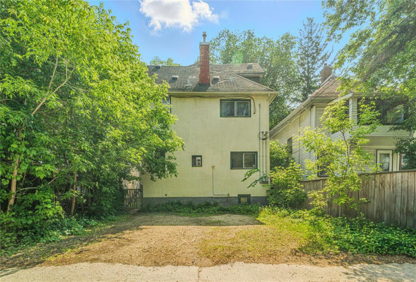 132 Arlington, 4 Bedrooms Bedrooms, 12 Rooms Rooms,2 BathroomsBathrooms,Residential,For Sale,Arlington
