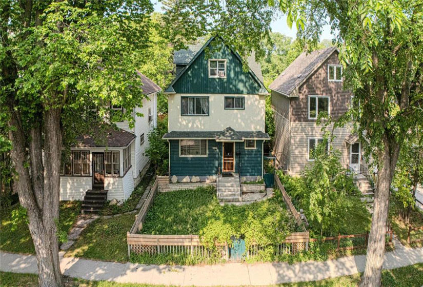 132 Arlington, 4 Bedrooms Bedrooms, 12 Rooms Rooms,2 BathroomsBathrooms,Residential,For Sale,Arlington
