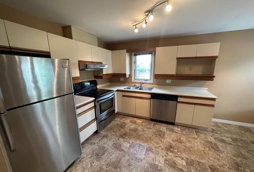 200 Victor Lewis, 2 Bedrooms Bedrooms, 7 Rooms Rooms,2 BathroomsBathrooms,Condominium,For Sale,Victor Lewis