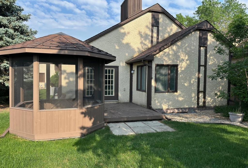 200 Victor Lewis, 2 Bedrooms Bedrooms, 7 Rooms Rooms,2 BathroomsBathrooms,Condominium,For Sale,Victor Lewis