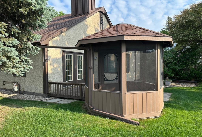 200 Victor Lewis, 2 Bedrooms Bedrooms, 7 Rooms Rooms,2 BathroomsBathrooms,Condominium,For Sale,Victor Lewis