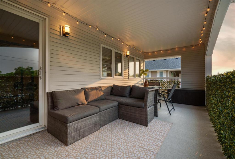 419 Pandora, 3 Bedrooms Bedrooms, 10 Rooms Rooms,2 BathroomsBathrooms,Condominium,For Sale,Pandora