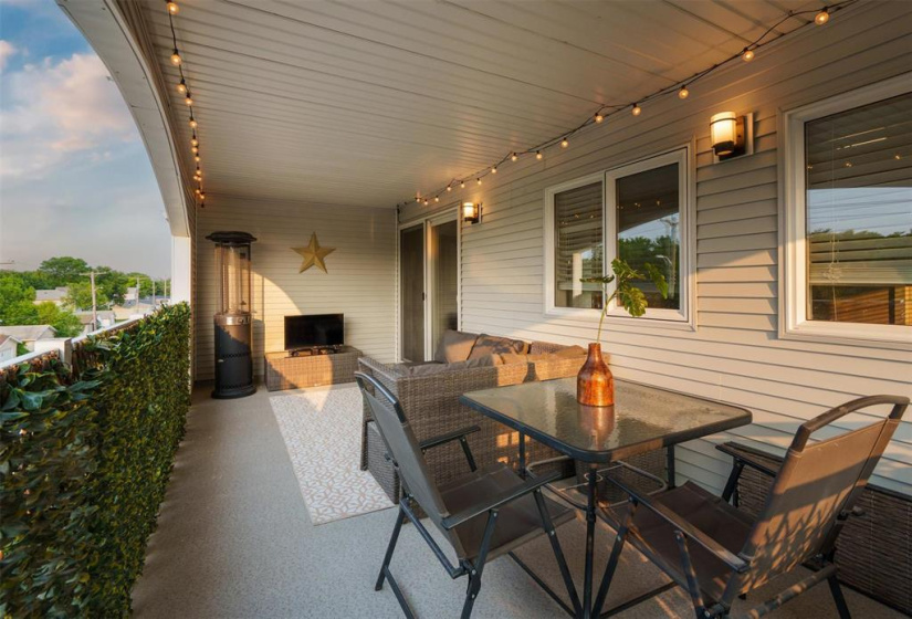 Amazing space to hang out with Friends or Relax