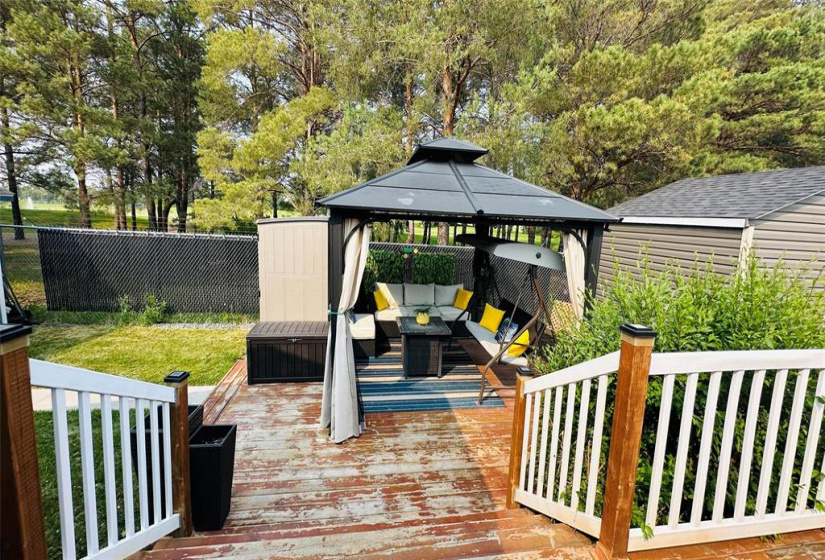 2695 main, 3 Bedrooms Bedrooms, 10 Rooms Rooms,2 BathroomsBathrooms,Residential,For Sale,main