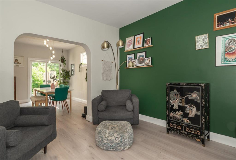 59 Matheson, 3 Bedrooms Bedrooms, 11 Rooms Rooms,1 BathroomBathrooms,Residential,For Sale,Matheson