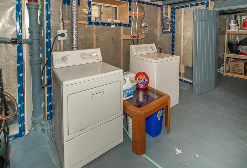 59 Matheson, 3 Bedrooms Bedrooms, 11 Rooms Rooms,1 BathroomBathrooms,Residential,For Sale,Matheson