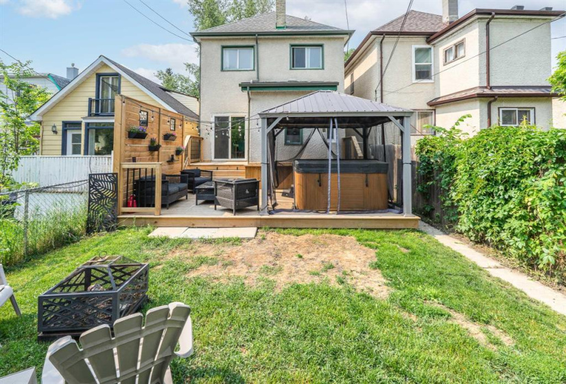 59 Matheson, 3 Bedrooms Bedrooms, 11 Rooms Rooms,1 BathroomBathrooms,Residential,For Sale,Matheson