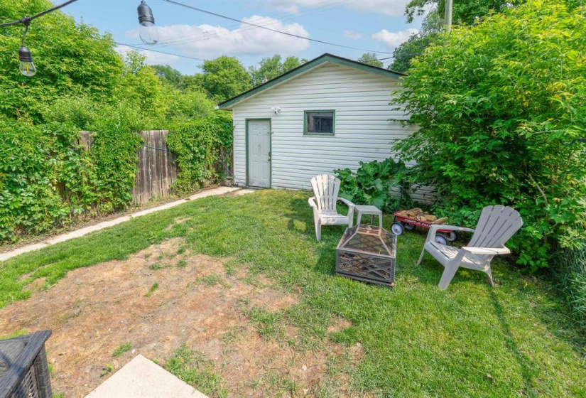59 Matheson, 3 Bedrooms Bedrooms, 11 Rooms Rooms,1 BathroomBathrooms,Residential,For Sale,Matheson