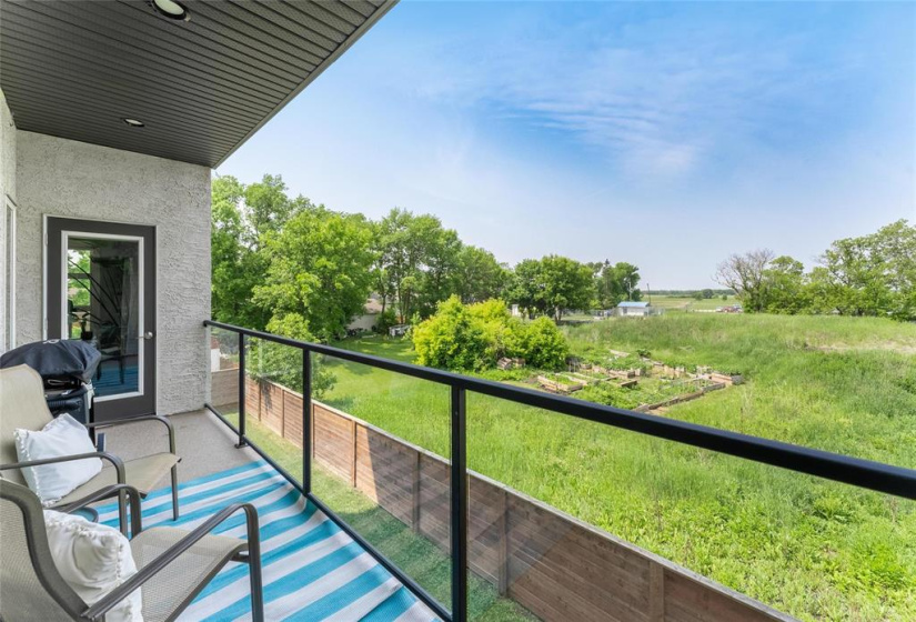 1124 Dawson, 2 Bedrooms Bedrooms, 7 Rooms Rooms,2 BathroomsBathrooms,Condominium,For Sale,Dawson