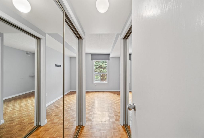 77 Swindon, 2 Bedrooms Bedrooms, 8 Rooms Rooms,1 BathroomBathrooms,Condominium,For Sale,Swindon