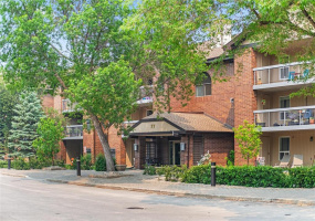 77 Swindon, 2 Bedrooms Bedrooms, 8 Rooms Rooms,1 BathroomBathrooms,Condominium,For Sale,Swindon