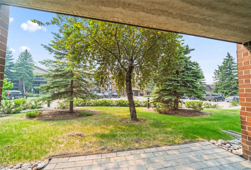 77 Swindon, 2 Bedrooms Bedrooms, 8 Rooms Rooms,1 BathroomBathrooms,Condominium,For Sale,Swindon