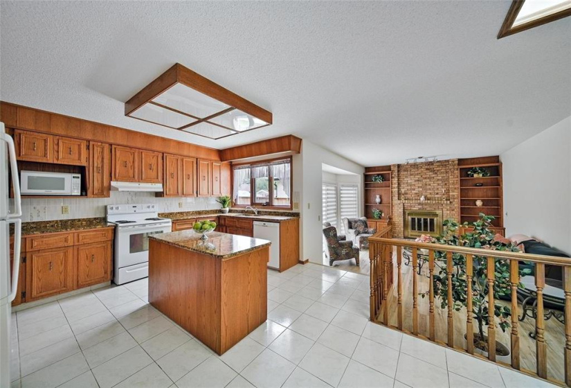19 Groveland, 3 Bedrooms Bedrooms, 13 Rooms Rooms,3 BathroomsBathrooms,Residential,For Sale,Groveland