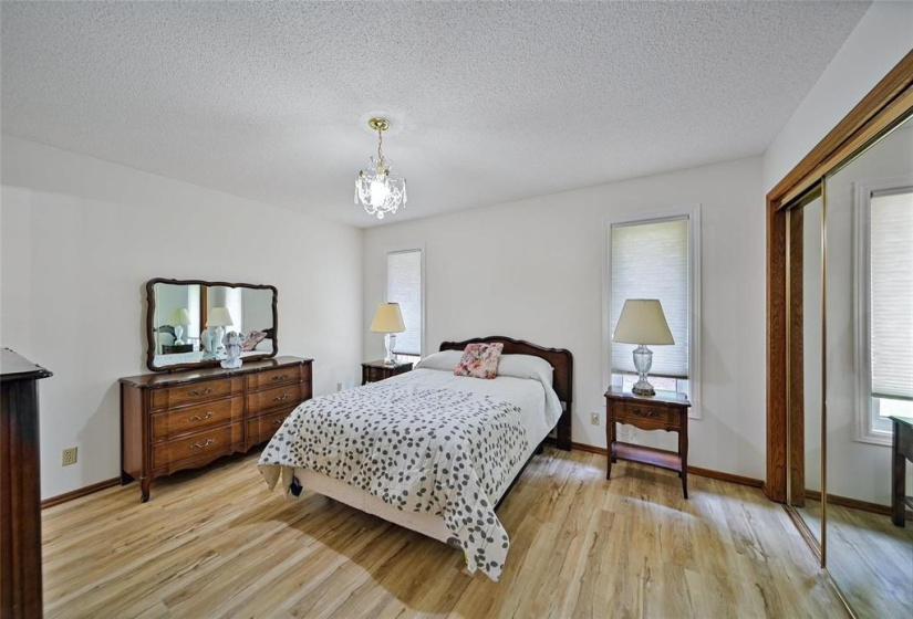 19 Groveland, 3 Bedrooms Bedrooms, 13 Rooms Rooms,3 BathroomsBathrooms,Residential,For Sale,Groveland