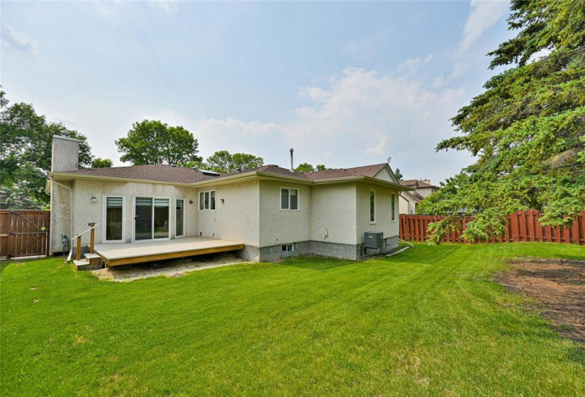 19 Groveland, 3 Bedrooms Bedrooms, 13 Rooms Rooms,3 BathroomsBathrooms,Residential,For Sale,Groveland