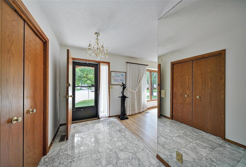 19 Groveland, 3 Bedrooms Bedrooms, 13 Rooms Rooms,3 BathroomsBathrooms,Residential,For Sale,Groveland