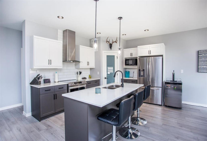 31 Lillies, 4 Bedrooms Bedrooms, 13 Rooms Rooms,3 BathroomsBathrooms,Residential,For Sale,Lillies
