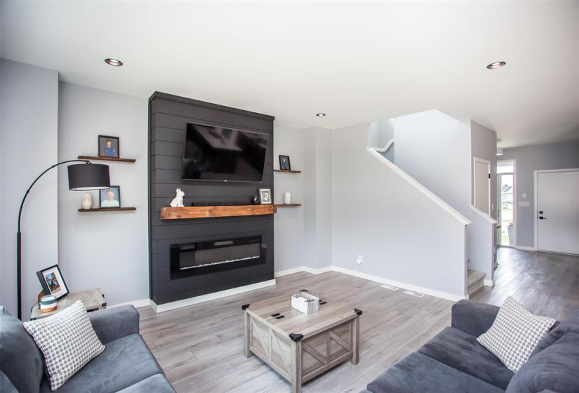 31 Lillies, 4 Bedrooms Bedrooms, 13 Rooms Rooms,3 BathroomsBathrooms,Residential,For Sale,Lillies