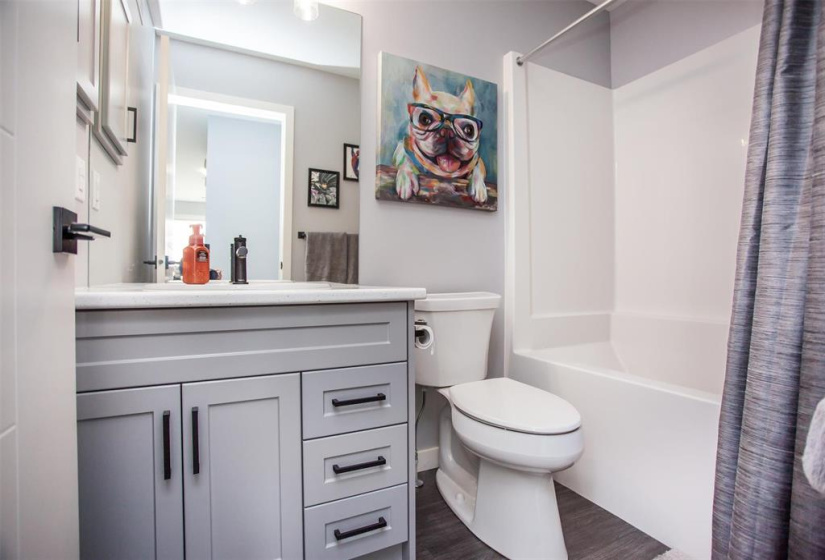 31 Lillies, 4 Bedrooms Bedrooms, 13 Rooms Rooms,3 BathroomsBathrooms,Residential,For Sale,Lillies
