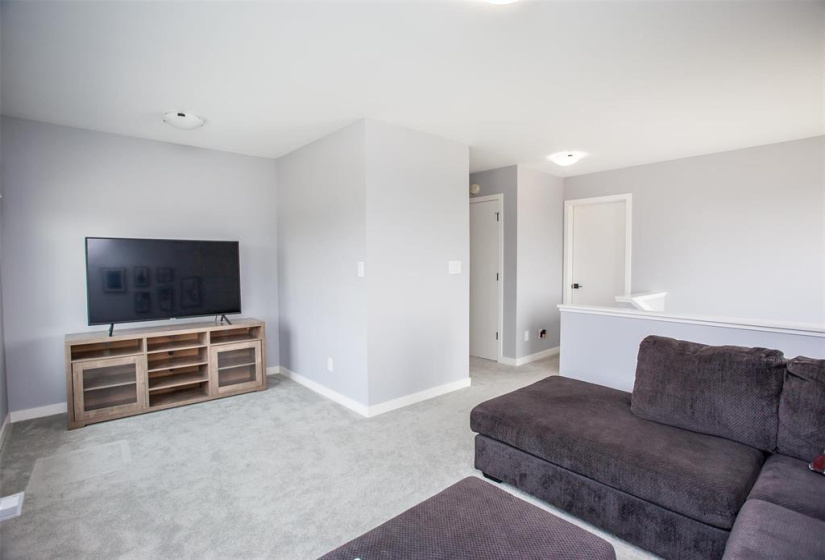 31 Lillies, 4 Bedrooms Bedrooms, 13 Rooms Rooms,3 BathroomsBathrooms,Residential,For Sale,Lillies