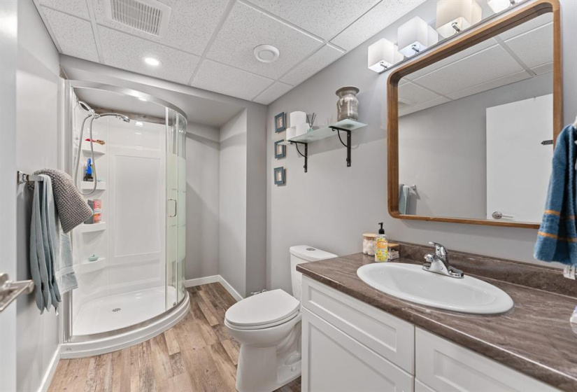 463 Hazel Dell, 4 Bedrooms Bedrooms, 10 Rooms Rooms,2 BathroomsBathrooms,Residential,For Sale,Hazel Dell