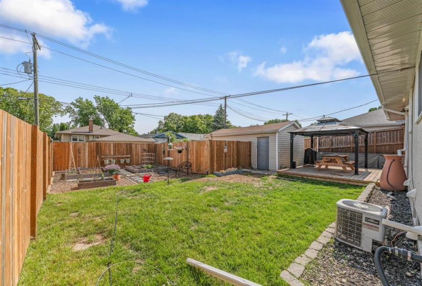 463 Hazel Dell, 4 Bedrooms Bedrooms, 10 Rooms Rooms,2 BathroomsBathrooms,Residential,For Sale,Hazel Dell