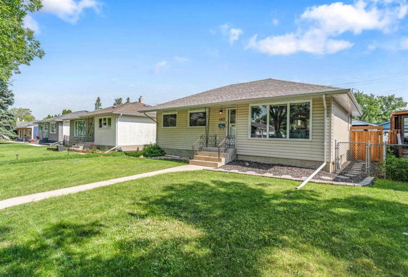 463 Hazel Dell, 4 Bedrooms Bedrooms, 10 Rooms Rooms,2 BathroomsBathrooms,Residential,For Sale,Hazel Dell