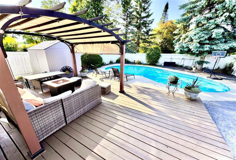 7 Baldry, 4 Bedrooms Bedrooms, 13 Rooms Rooms,3 BathroomsBathrooms,Residential,For Sale,Baldry