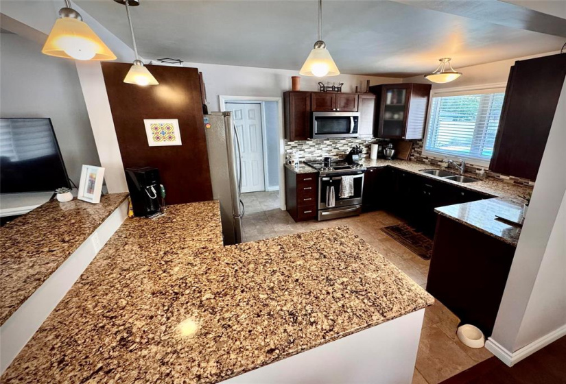 7 Baldry, 4 Bedrooms Bedrooms, 13 Rooms Rooms,3 BathroomsBathrooms,Residential,For Sale,Baldry