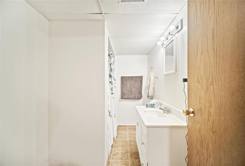 222 Charbonneau, 4 Bedrooms Bedrooms, 11 Rooms Rooms,2 BathroomsBathrooms,Residential,For Sale,Charbonneau