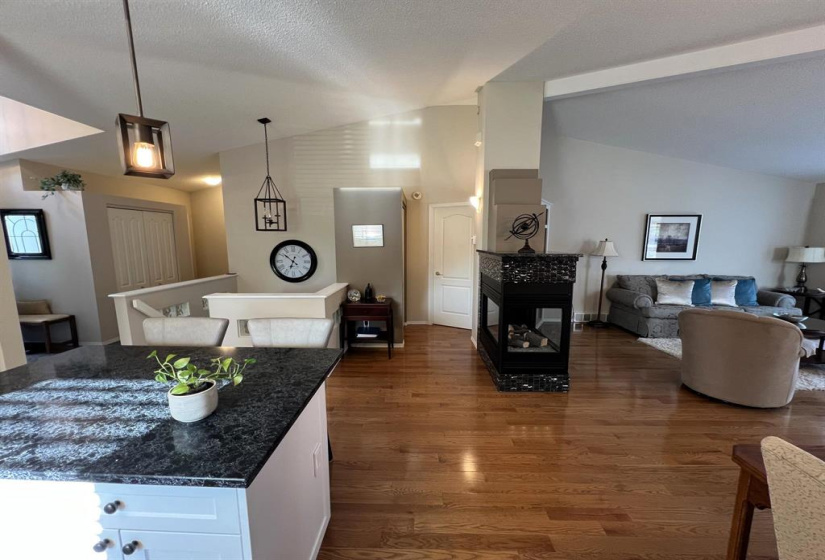 79 Lakeview, 2 Bedrooms Bedrooms, 11 Rooms Rooms,2 BathroomsBathrooms,Condominium,For Sale,Lakeview