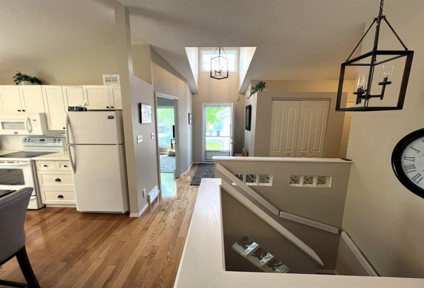 79 Lakeview, 2 Bedrooms Bedrooms, 11 Rooms Rooms,2 BathroomsBathrooms,Condominium,For Sale,Lakeview
