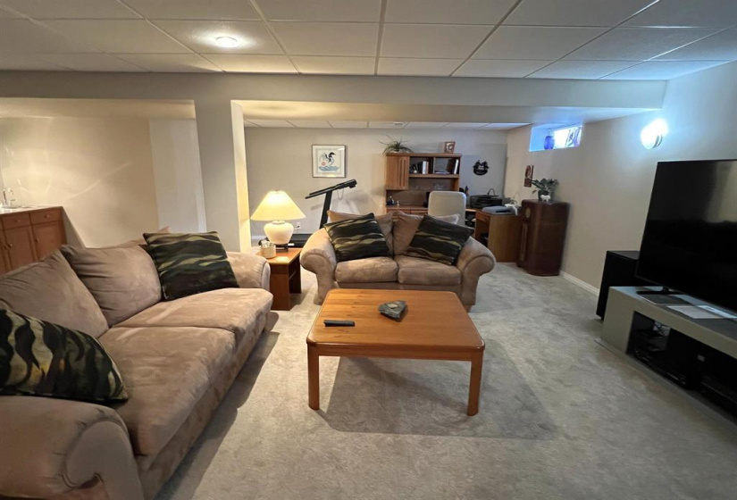 79 Lakeview, 2 Bedrooms Bedrooms, 11 Rooms Rooms,2 BathroomsBathrooms,Condominium,For Sale,Lakeview