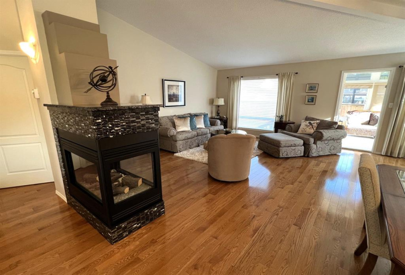 79 Lakeview, 2 Bedrooms Bedrooms, 11 Rooms Rooms,2 BathroomsBathrooms,Condominium,For Sale,Lakeview