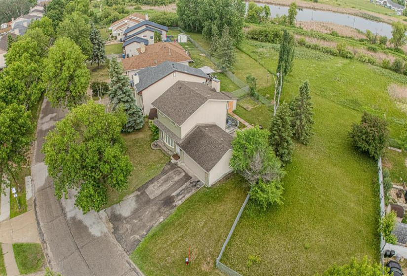 176 Alex Taylor, 3 Bedrooms Bedrooms, 8 Rooms Rooms,1 BathroomBathrooms,Residential,For Sale,Alex Taylor