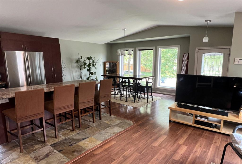 34 Elsbury, 3 Bedrooms Bedrooms, 9 Rooms Rooms,2 BathroomsBathrooms,Residential,For Sale,Elsbury