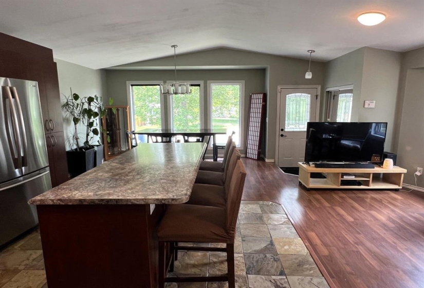 34 Elsbury, 3 Bedrooms Bedrooms, 9 Rooms Rooms,2 BathroomsBathrooms,Residential,For Sale,Elsbury