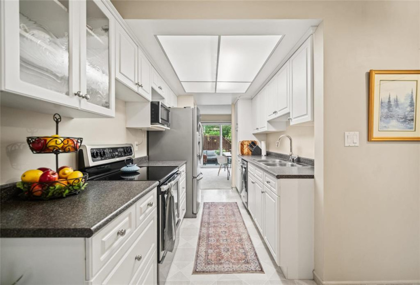 55 Abington, 3 Bedrooms Bedrooms, 11 Rooms Rooms,1 BathroomBathrooms,Residential,For Sale,Abington