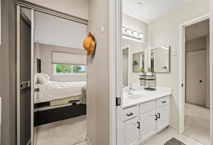 55 Abington, 3 Bedrooms Bedrooms, 11 Rooms Rooms,1 BathroomBathrooms,Residential,For Sale,Abington