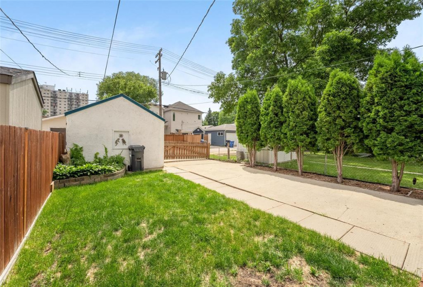 218 Dollard, 2 Bedrooms Bedrooms, 5 Rooms Rooms,Residential,For Sale,Dollard