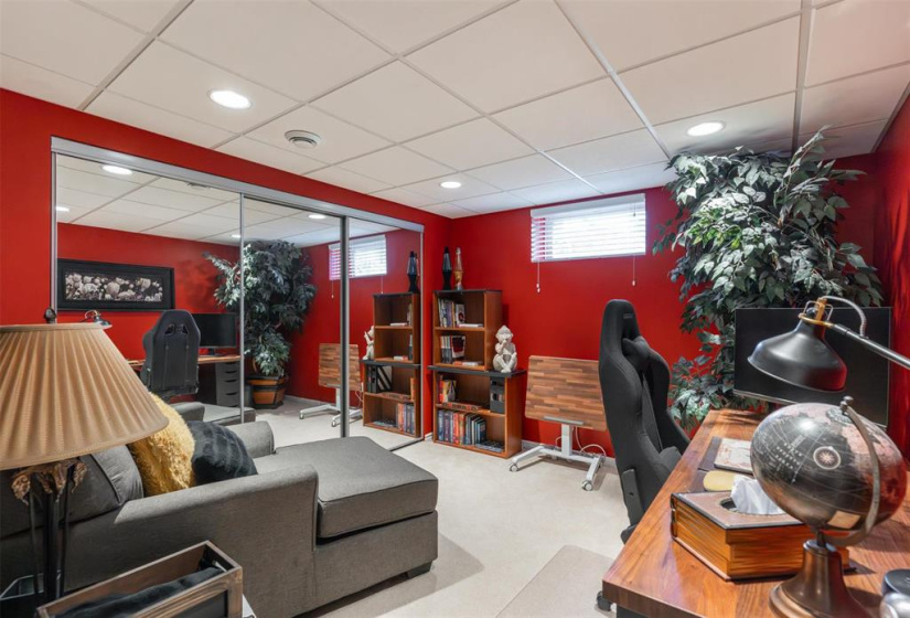 130 Norcross, 6 Bedrooms Bedrooms, 13 Rooms Rooms,2 BathroomsBathrooms,Residential,For Sale,Norcross