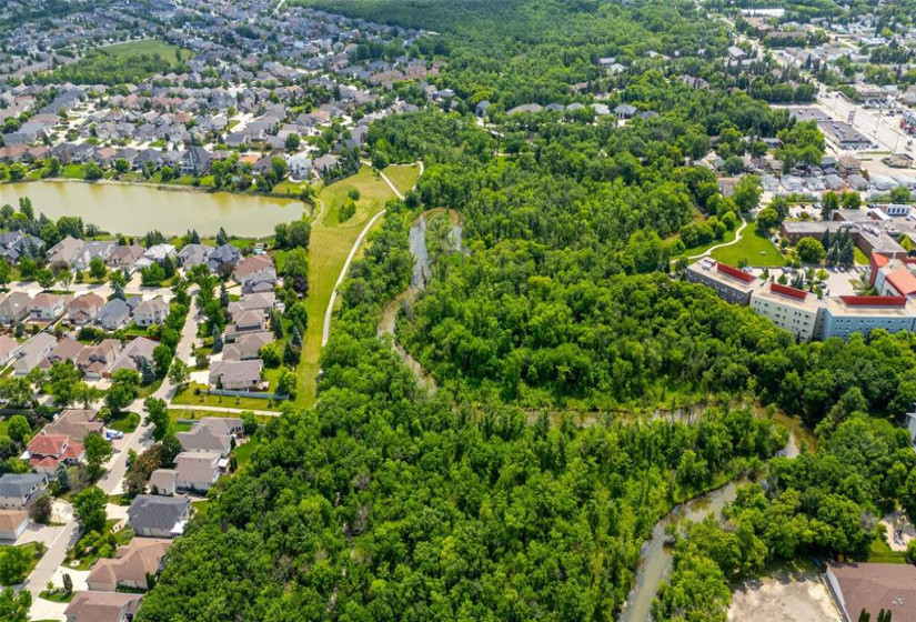 130 Norcross, 6 Bedrooms Bedrooms, 13 Rooms Rooms,2 BathroomsBathrooms,Residential,For Sale,Norcross