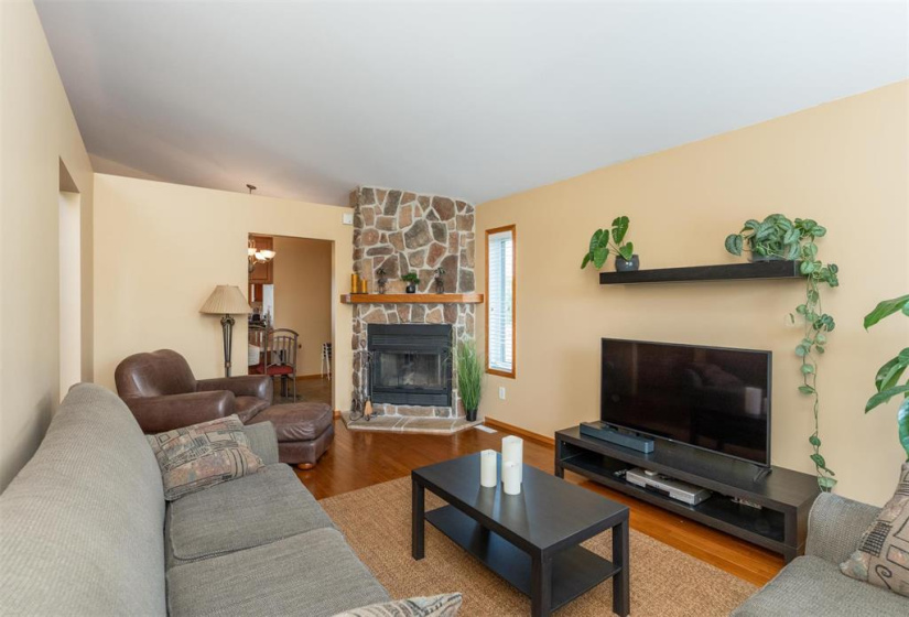 130 Norcross, 6 Bedrooms Bedrooms, 13 Rooms Rooms,2 BathroomsBathrooms,Residential,For Sale,Norcross