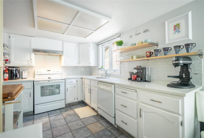 54 Malmsbury, 5 Bedrooms Bedrooms, 14 Rooms Rooms,3 BathroomsBathrooms,Residential,For Sale,Malmsbury