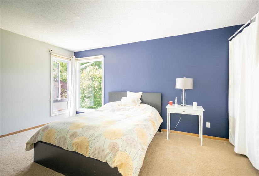 54 Malmsbury, 5 Bedrooms Bedrooms, 14 Rooms Rooms,3 BathroomsBathrooms,Residential,For Sale,Malmsbury